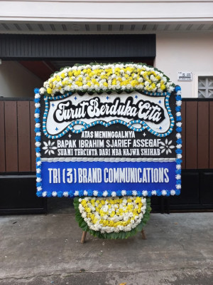 Papan Bunga Duka di Nabunage